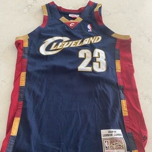 LeBron James Cleveland Cavaliers Jersey